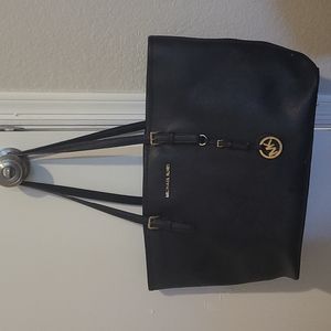 Michael Kors Black Large Jet Set Travel Tote
